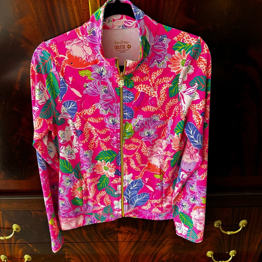 Lilly Pulitzer Luxletic Brittana UPF 50+ Jacket Pink Isle Best Of Friends - Picture 11 of 14